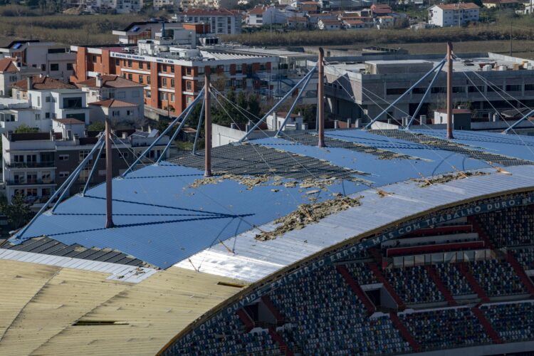 Câmara de Leiria esclarece: reparação de 4 ME no Estádio será paga pelo seguro