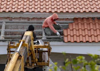 Seguradoras demoram a responder para desespero da população