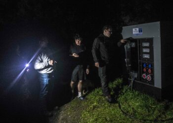 Indignação toma conta de quem tem gerador na rua, constantemente a avariar