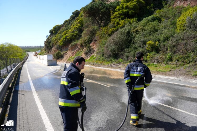 Reaberto troço da Ponte da Barca, na Nazaré