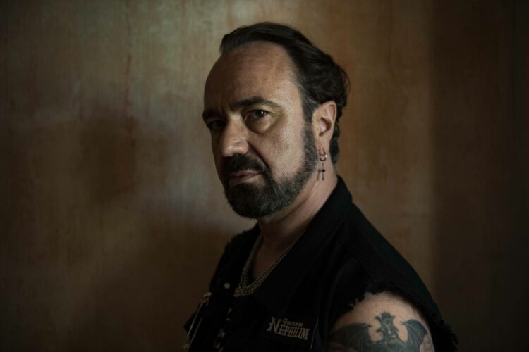 O filólogo do abismo: Fernando Ribeiro e a finitude dos Moonspell