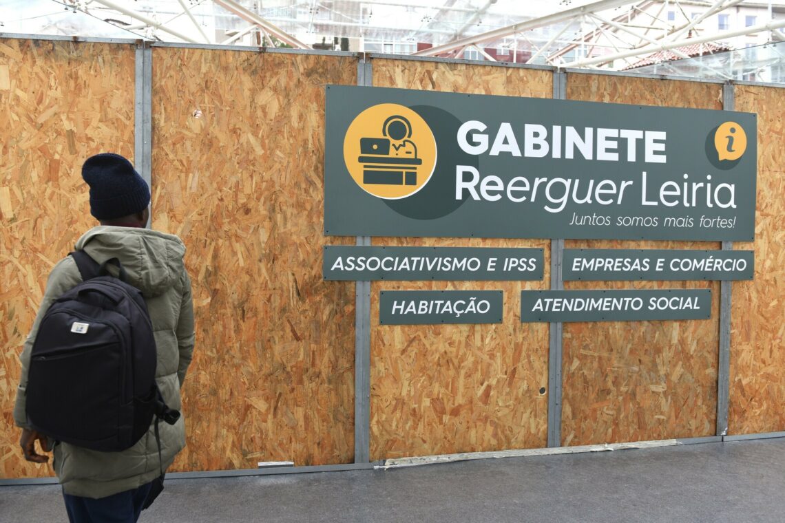Mais de 3.400 atendimentos no Gabinete Reerguer Leiria num mês em funcionamento