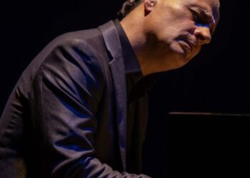 Pianista Gerardo Rodrigues leva concertos solidários às freguesias de Leiria