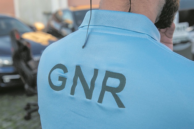 Reincidente em furtos em residências detido em Mira de Aire fica em preventiva