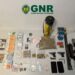 Apanhados com droga e arma de fogo em operação de trânsito em Porto de Mós