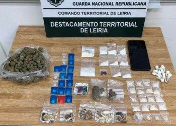 Na posse de sete tipos de droga, homem foi detido por tráfico de estupefacientes no Barracão