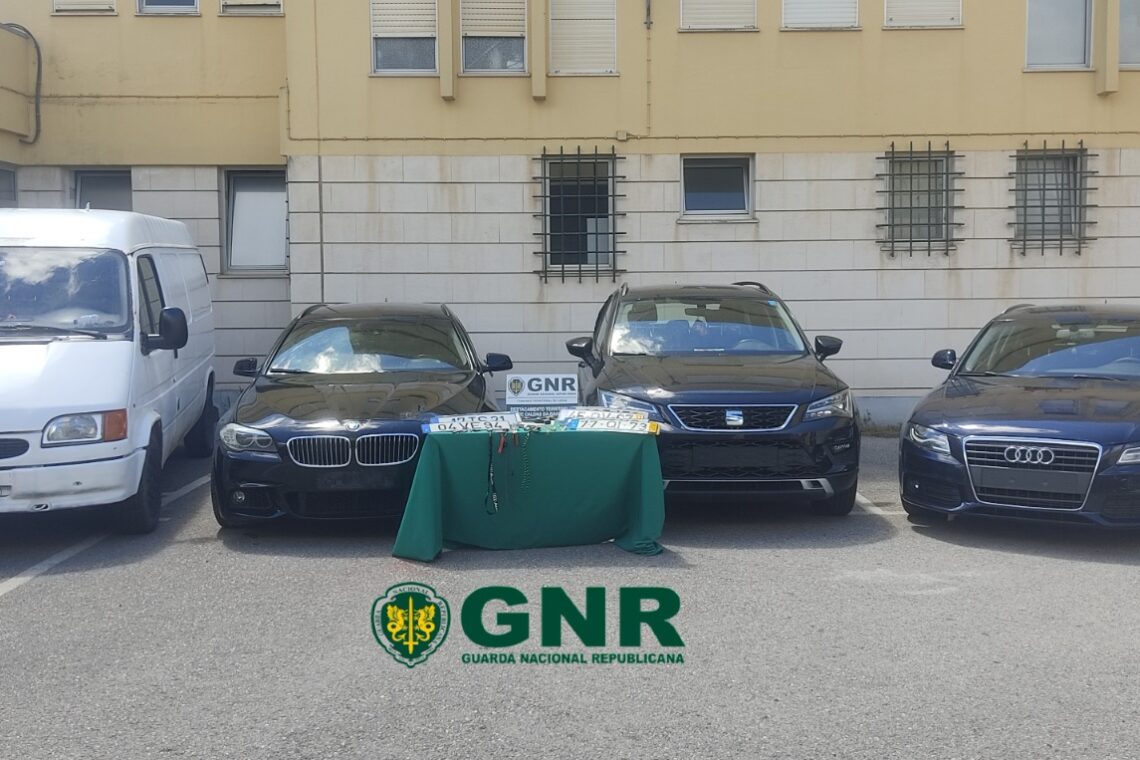 Prisão preventiva para jovem que assaltava automóveis em stands e oficinas