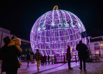 Câmaras da região investem mais de 2,2 ME em animação e iluminação de Natal