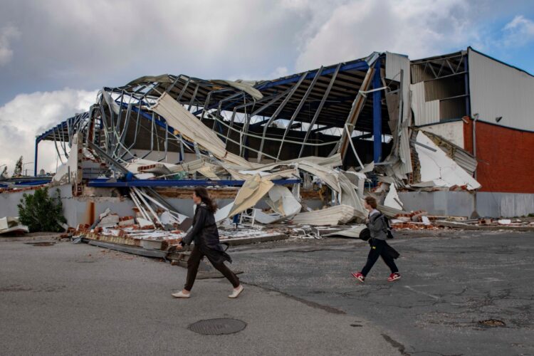 “Uma orquestra de destruição”. Como os sons da tempestade vão deixar marcas e memórias