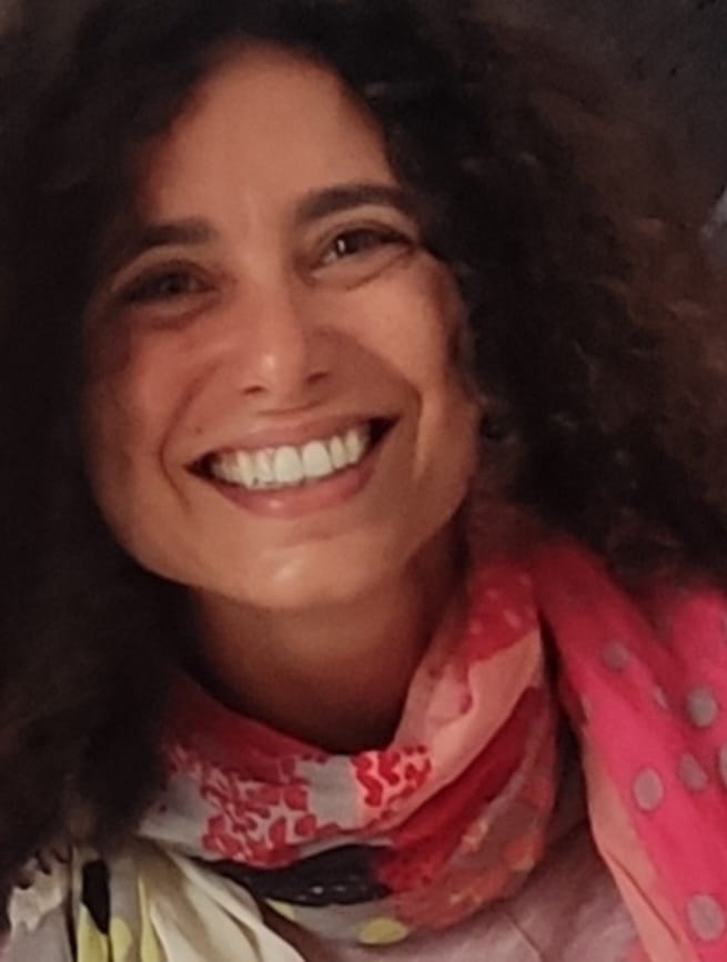 Se o encontrares, diz-lhe que eu estou por aqui