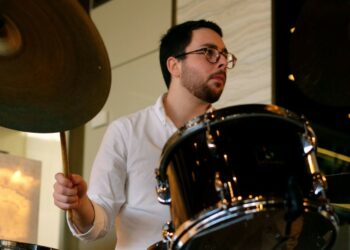 Francisco Gomes: Baterista actua “em casa” no Festival de Jazz da Marinha Grande