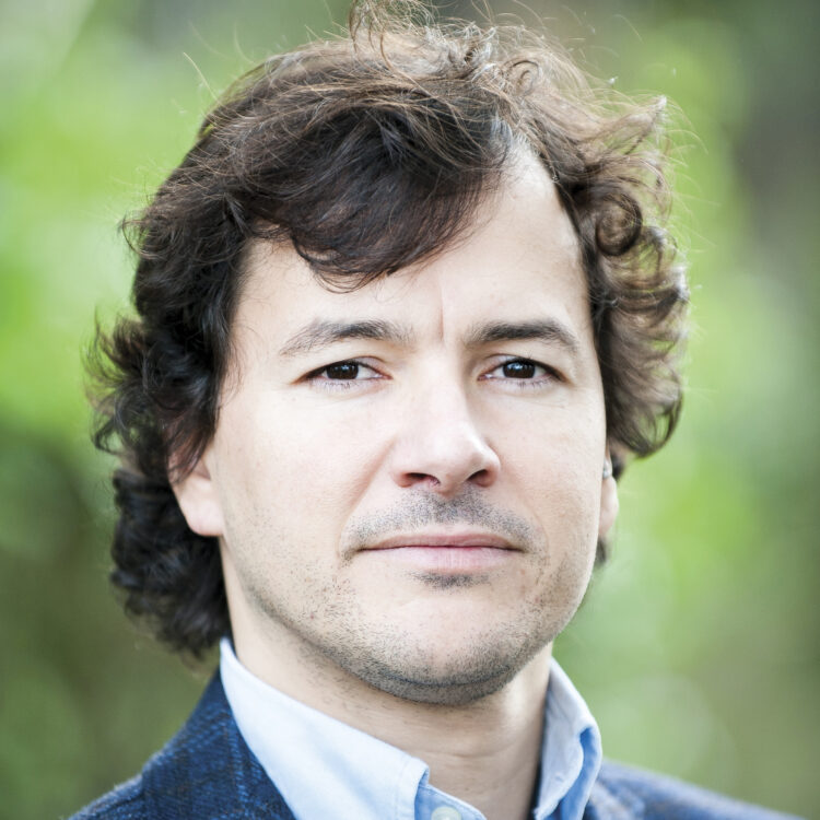 Distance still matters? De Friedman a Ghemawat