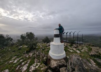 Dois pares de botas, mil eiras e outros tantos kms para cartografar património de Ansião