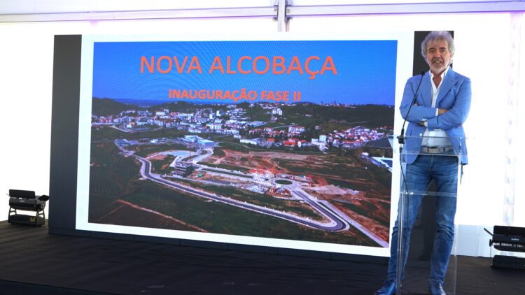 Avança loteamento que prevê quase 900 apartamentos em Alcobaça