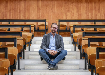 Luís Tinoca: “Não é porque temos  IA generativa que os  meninos vão aprender  tudo com muita facilidade.  Antes pelo contrário”