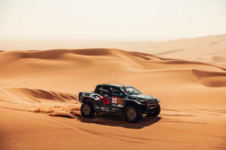 João Ferreira entra no top-10 da classificação do Dakar