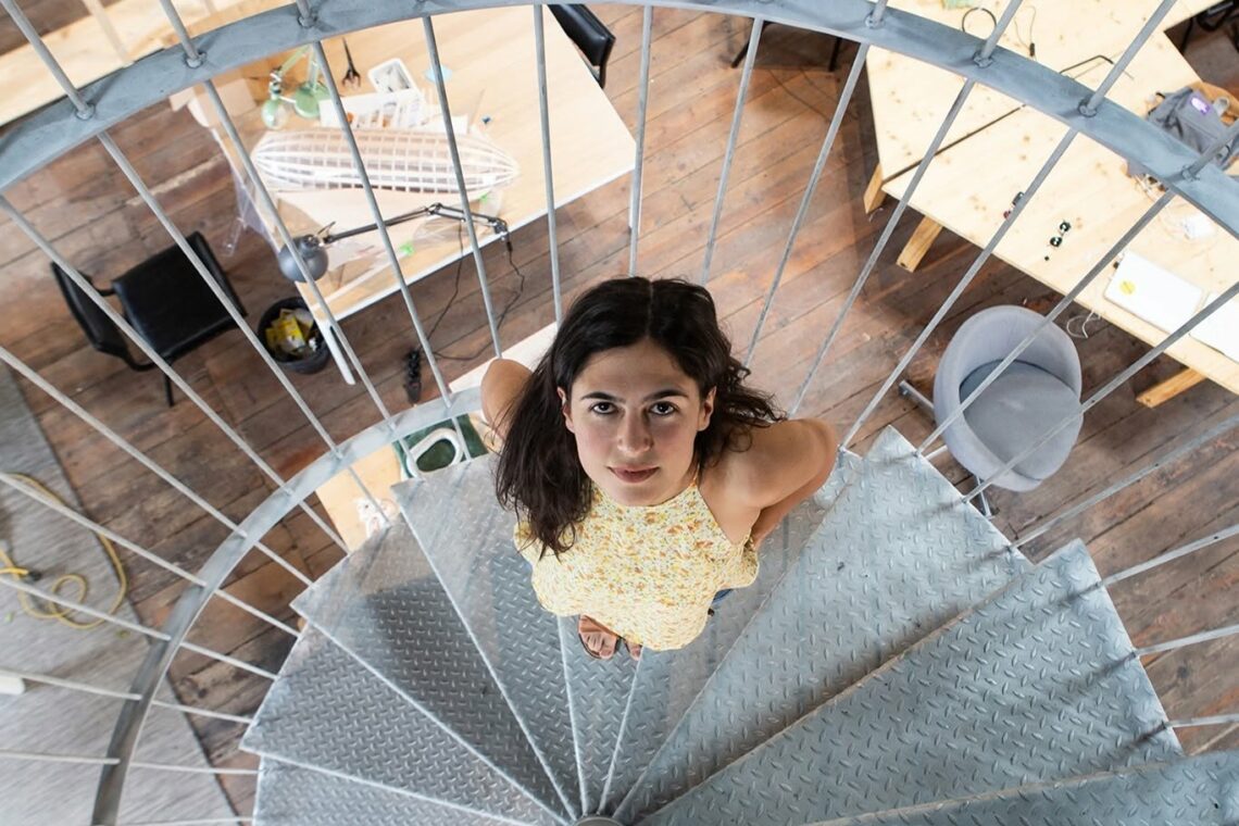 Manicómio. Aqui há pão para malucos e ganha asas a obra de artistas com doença mental