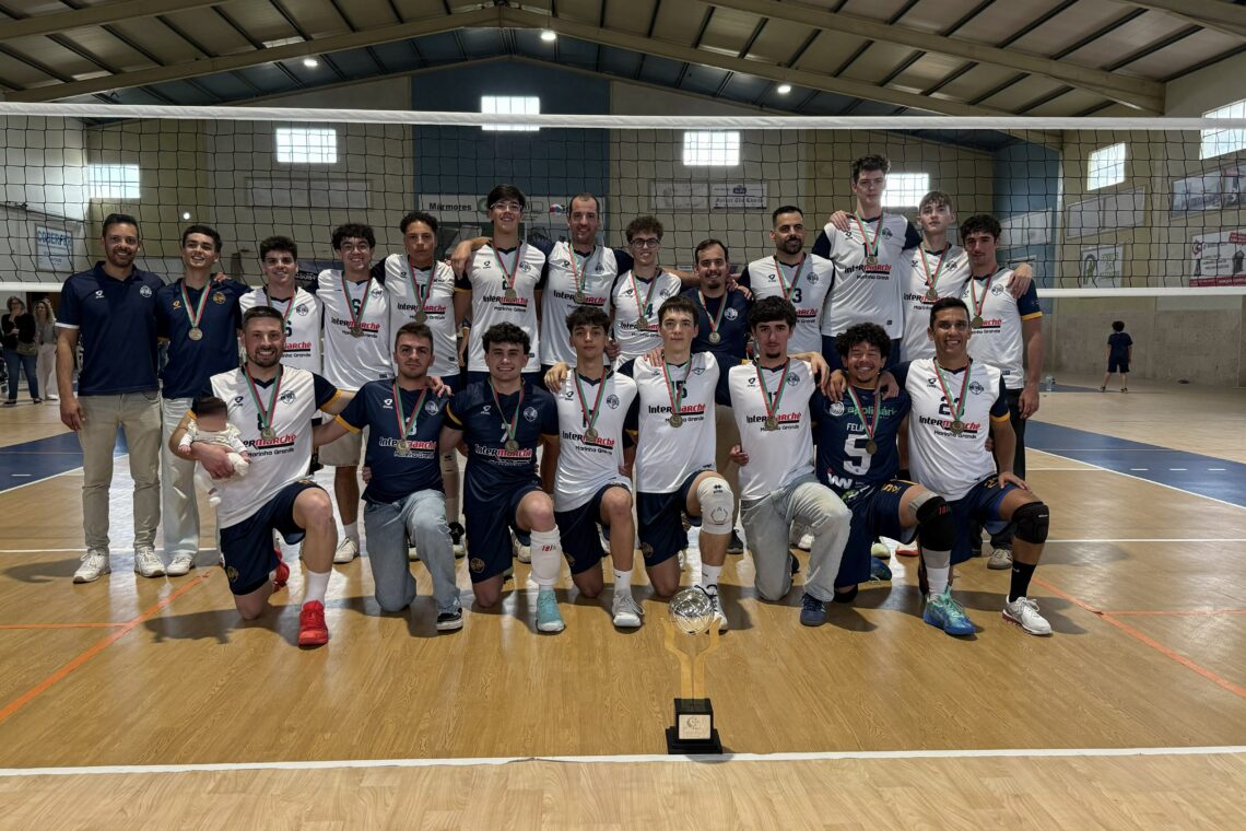 MG Vólei andou com o piso às costas e subiu à 2.ª divisão masculina