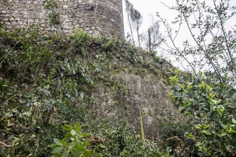 Tempestade pôs a descoberto estrutura desconhecida no Castelo de Leiria