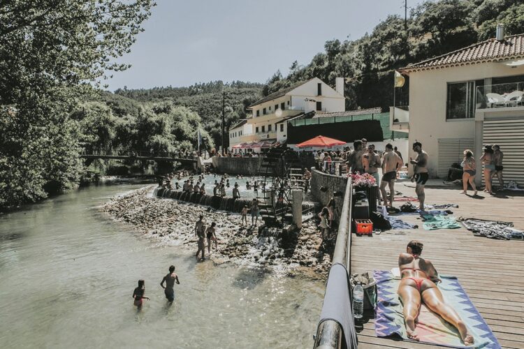 Campanha ambiental regressa hoje à praia fluvial do Agroal