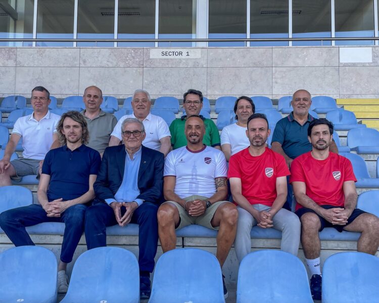 Nuno Kata volta a assumir comando técnico do CD de Fátima