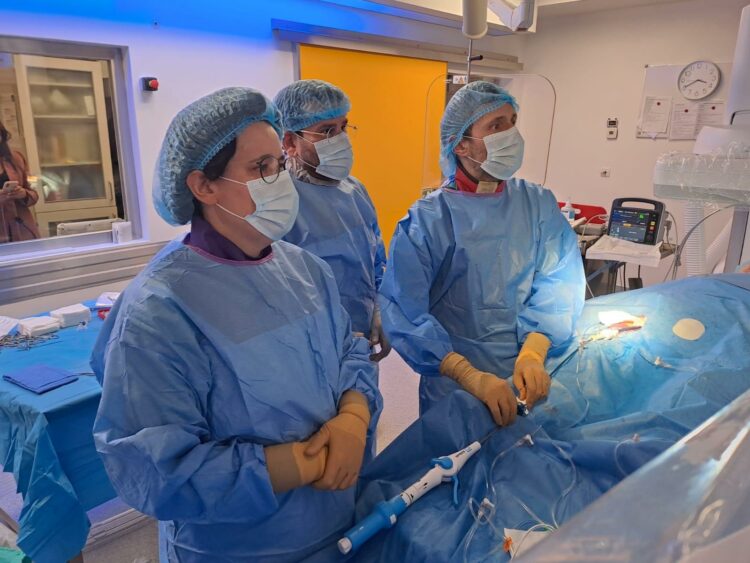 Cardiologia de Leiria faz primeiro implante de pacemaker sem eléctrodos