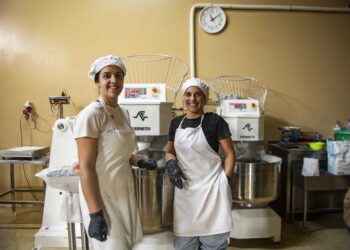Padeiras de Ourém apanhadas pelo temporal quando distribuíam pão: “Não sei  como estamos vivas”