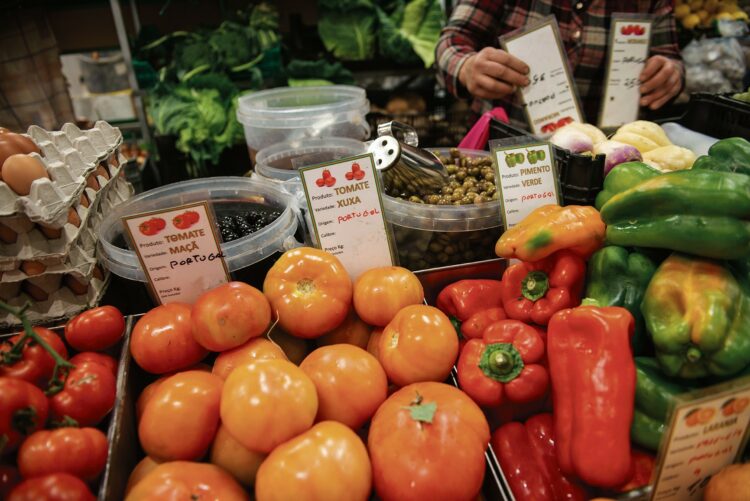 Carne, ovos e leite. Produtos mais caros em 2026 obrigam a gestão “apertada”