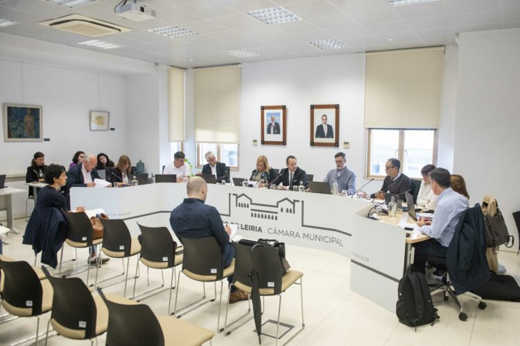 Município de Leiria aprova orçamento de 135 ME  com transferências “recorde” para as freguesias