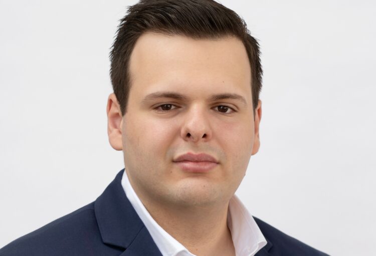 Ricardo Abreu avança para a liderança da distrital de Leiria da JS