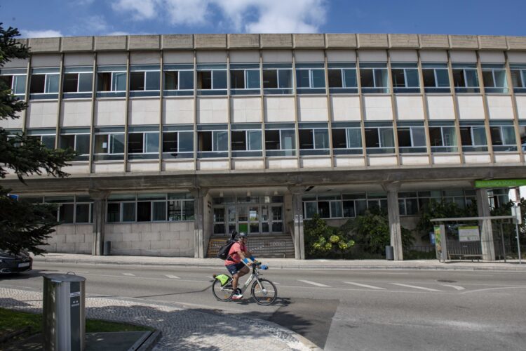 Edifício da Segurança Social de Leiria só reabrirá “nos primeiros meses” de 2027