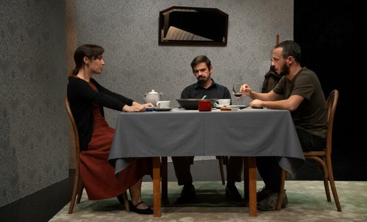 Teatro da Rainha dá a palavra ao público e fecha programa de aniversário