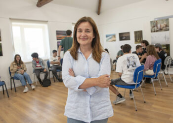 “Desejo secretamente desligar o telemóvel mais vezes. O mundo há-de sobreviver”