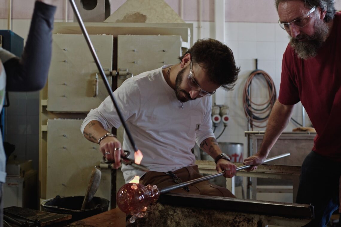 “Sopro” mostra a indústria do vidro