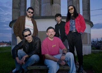 Stone Dead. Quando o rock ganha (ainda mais) classe