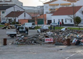 Plataforma para pedidos de apoio à reconstrução pronta a funcionar até quarta-feira