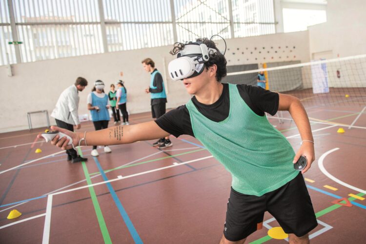 Realidade virtual nas aulas de educação física melhora motivação e aprendizagem dos alunos