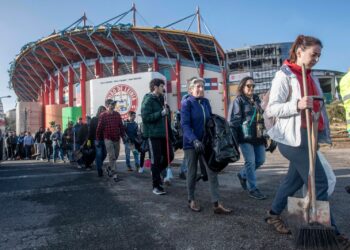 Cerca de 600 pessoas aderiram ao apelo para limpar Leiria. “A mobilização é extraordinária”