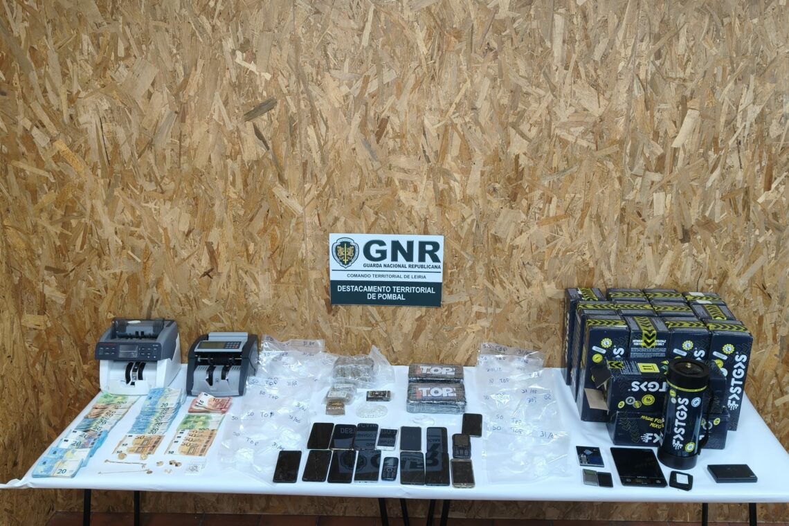 GNR de Pombal detém quatro suspeitos com mais de 17 mil doses de cocaína