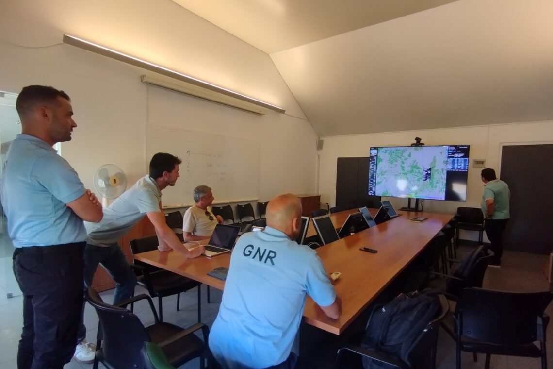 Dispositivos de aéreos permitem observação directa do terreno 24 horas por dia