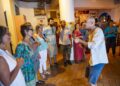 Comunidade. O coro que ainda não tem  nome mas já tem voz