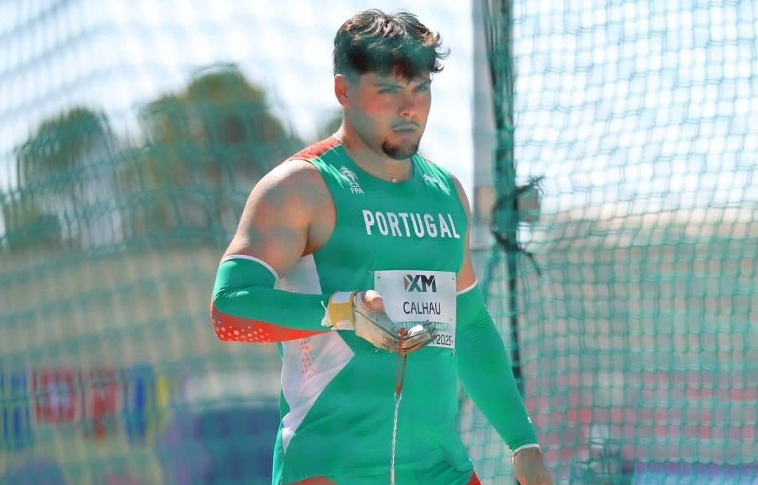Atleta de Leiria sofre grave acidente numa piscina
