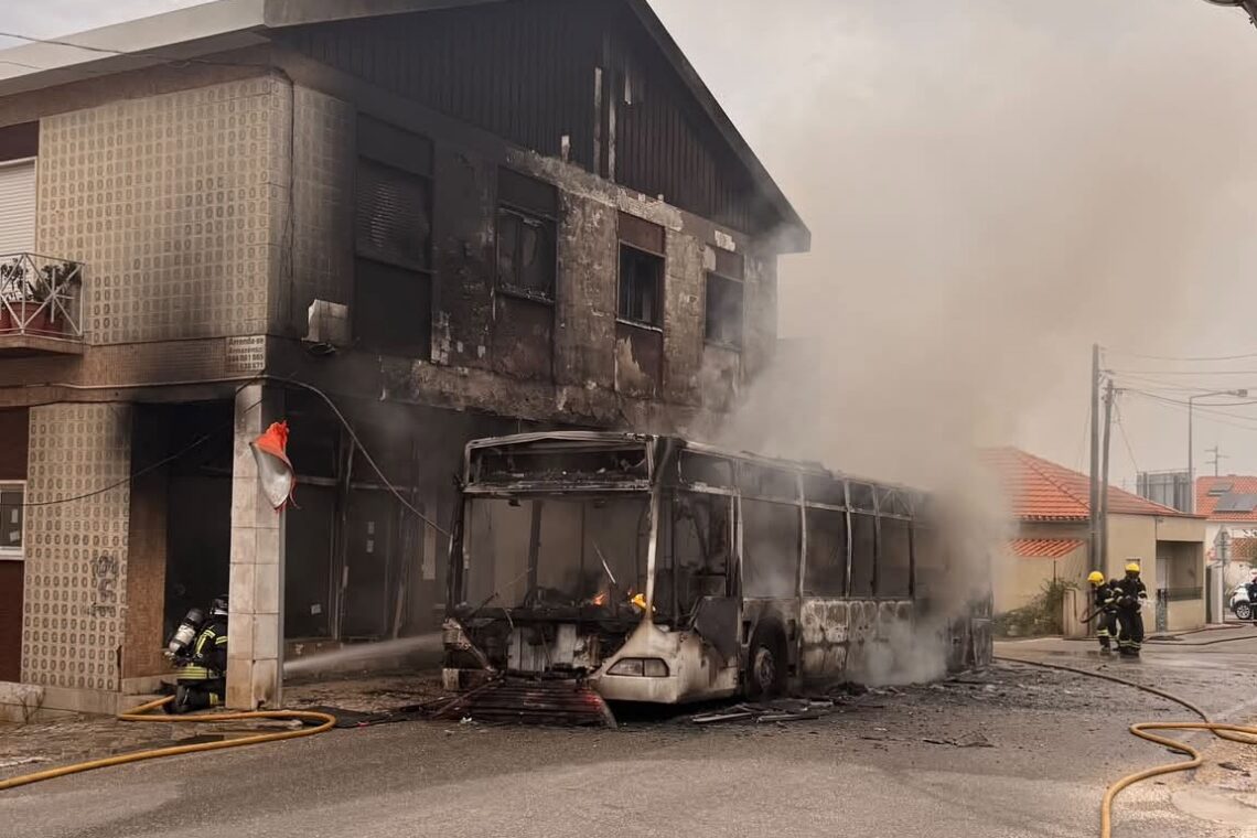Foto retirado do Facebook de Paulo Clemente