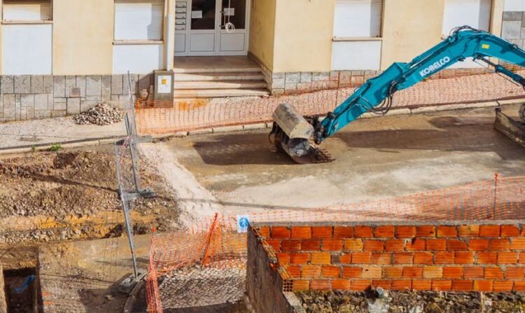 Serviços Municipalizados avançam com remodelação da rede de água em várias ruas de Leiria