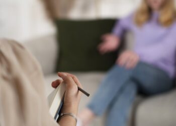 Psicólogos debatem auto-diagnóstico e inteligência artificial em Leiria