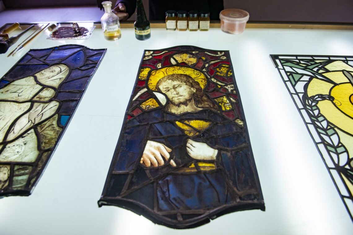 Vitral do Mosteiro da Batalha datado de 1508