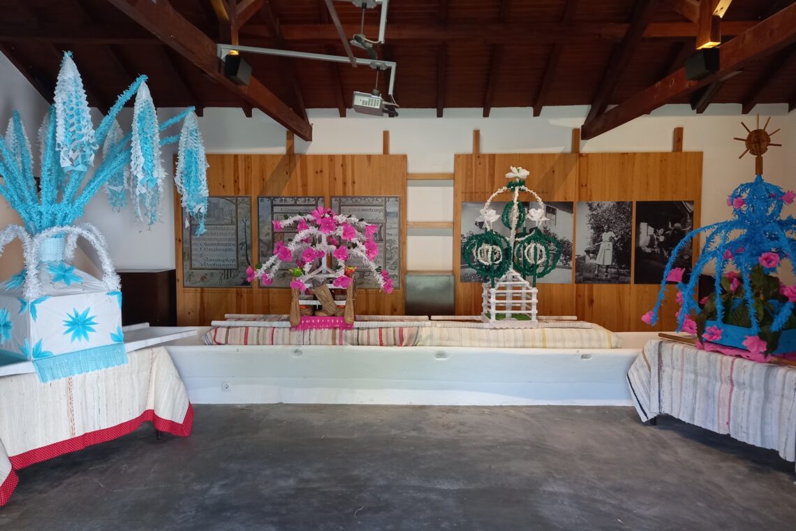Grupos de folclore apresentam Andores, Ofertas e Fogaças no Agromuseu Municipal