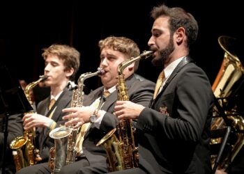 Momento da actuação da Orquestra de Sopros de Ourém num concerto recente no TMO