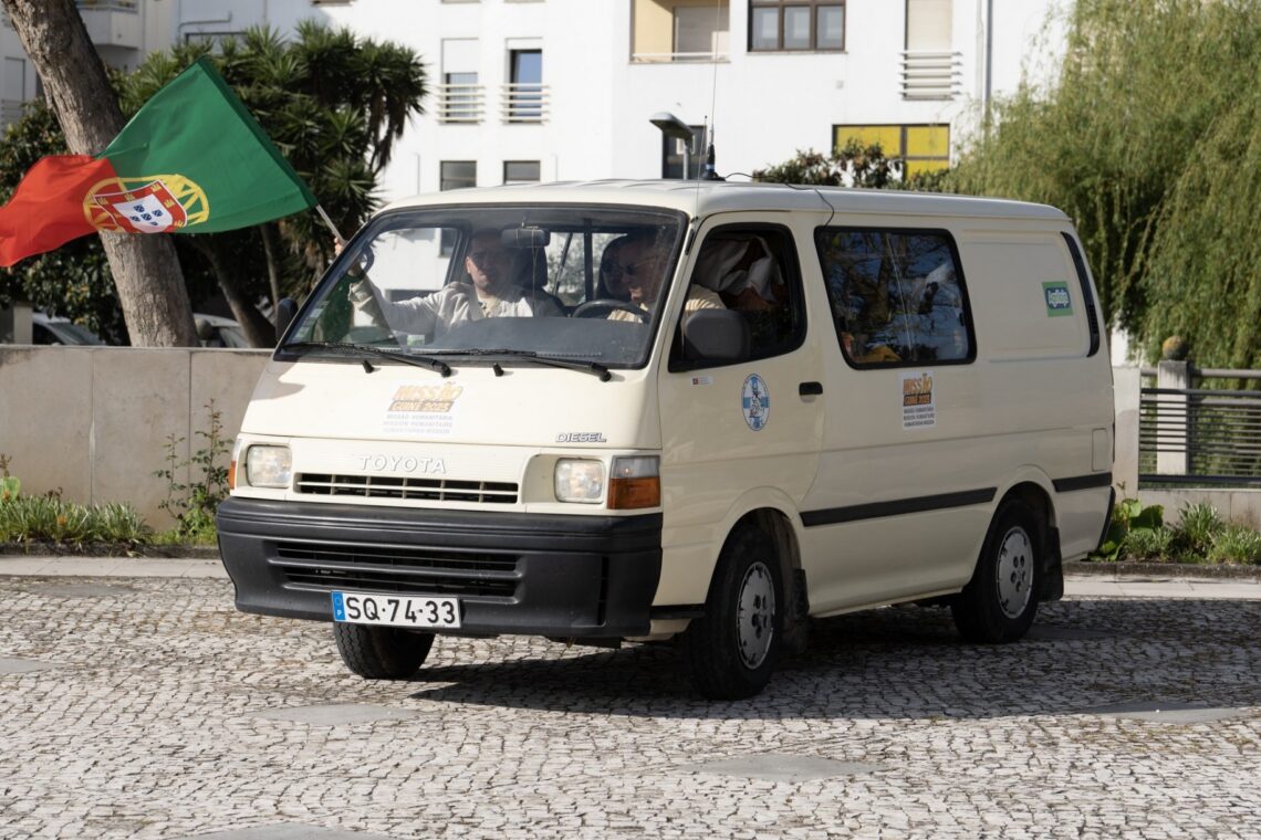 Os 30 voluntários saíram de Pombal no sábado e vão percorrer seis países até ao destino