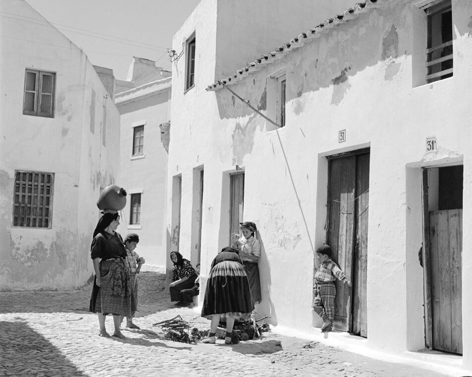 A Praia pela objectiva de Artur Pastor